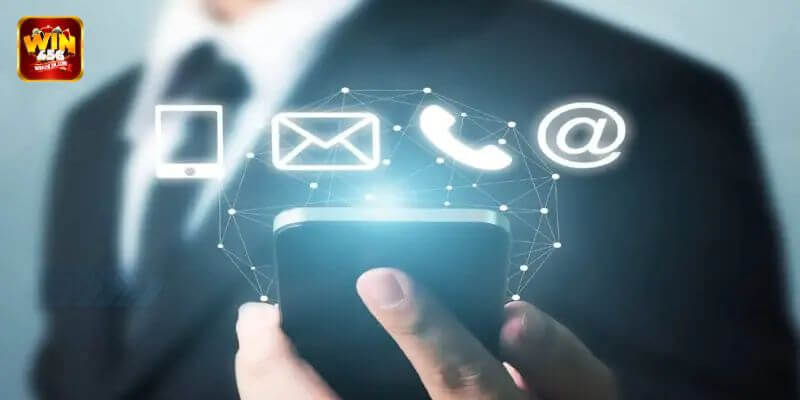 Trao đổi với nhân viên hỗ trợ một cách lịch sự, hòa nhã.